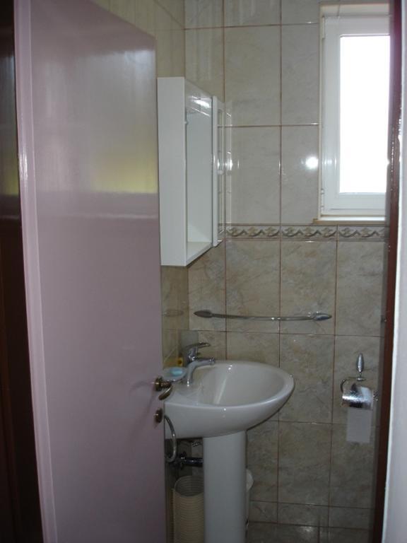 Apartments Indira II Lovište Szoba fotó