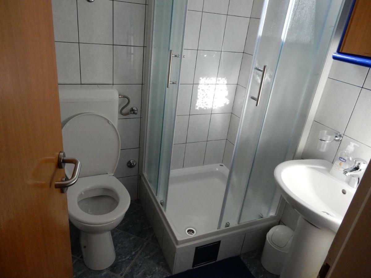 Apartments Indira II Lovište Kültér fotó